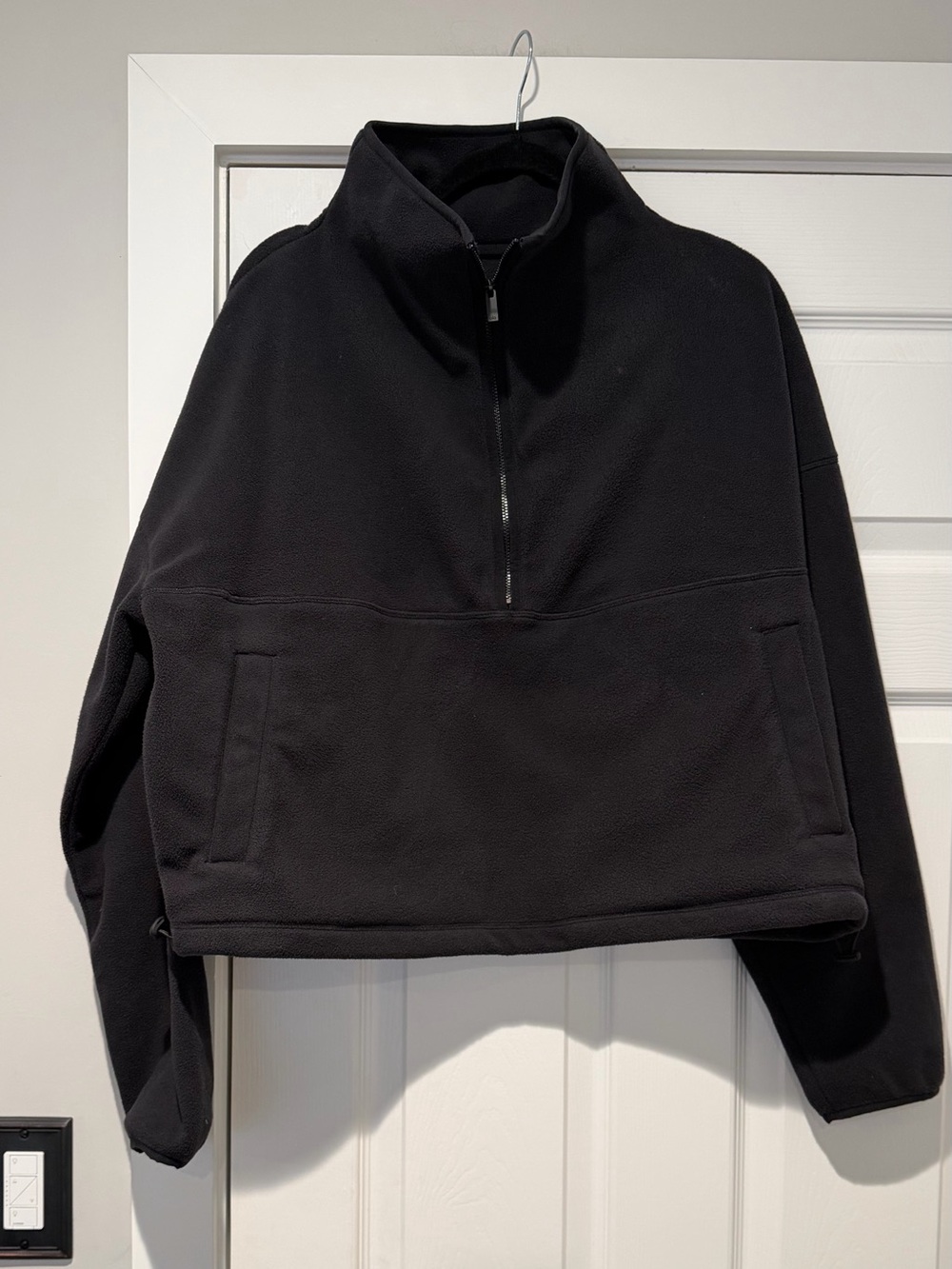 Auth.✅ Women’s ALO Yoga Polar Fleece Retreat Cover Up in “Black” Size Medium 🖤